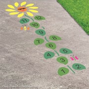 ST_5037_Daisy_Hopscotch__Concrete_Mockup_180x
